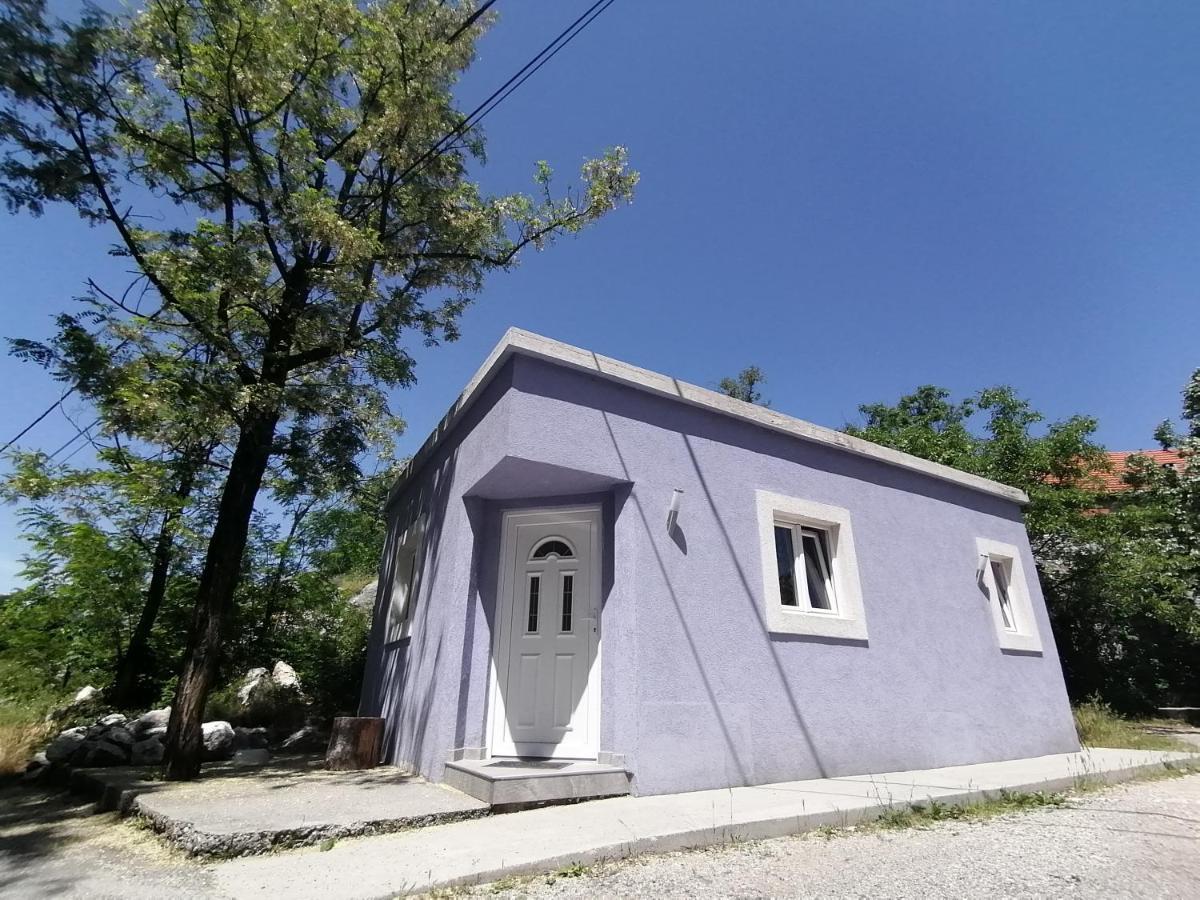 Purple Peace Cetinje Bagian luar foto